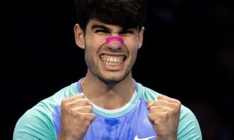 Carlos Alcaraz wearing HiStrips nasal strips on tennis court during match